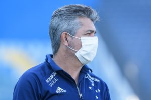 Ney Franco não resiste a empate contra o lanterna da Série B e é demitido do Cruzeiro
