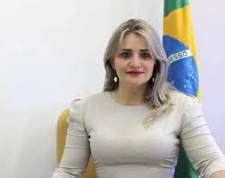 Graciela Nienov vê confiança no trabalho da Polícia do DF