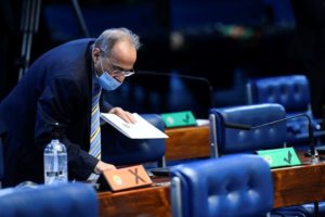 Chico Rodrigues amplia licença para 121 dias para seu filho assumir a cadeira