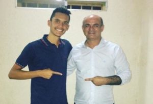Túllio virou um estorvo