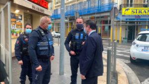 Ataque a faca deixa pelo menos 3 mortos em Nice, na França