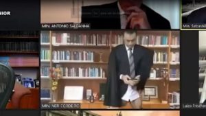 Vídeo: Ministro do STJ aparece sem calça durante sessão virtual