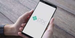 Febraban: Bancos poderão cobrar taxa no pagamento com o PIX
