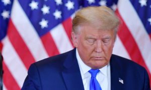 Governo Neonazista de Trump chega ao fim nos EUA