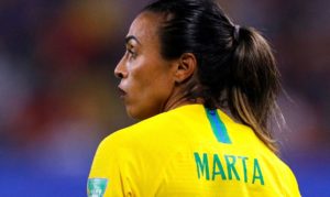 Marta é cortada da seleção feminina após testar positivo para covid