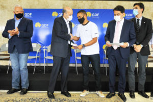 Inova Tech forma alunos e abre mais 6 mil vagas