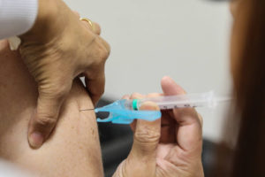 Anvisa terá 5 dias para analisar vacina autorizada fora