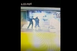 Vídeo: Confira momento em que João Alberto dá soco em seguranças do Carrefour