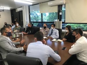 Gustavo Aires participa de reunião com objetivo de alcançar melhorias para o HRSam