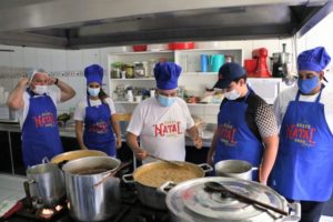 Ceia, solidariedade e esperança