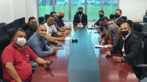 Tabanez se reúne com Anderson Torres para tratar de abordagem de policiais a atiradores