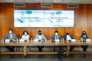 Okumoto apresenta Plano Distrital de Vacinação 2021 contra Covid-19