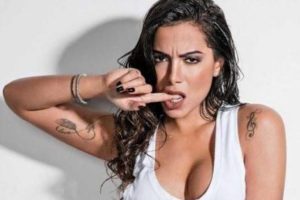 Anitta se apresenta no réveillon da Times Square