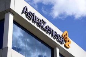Vacina Oxford-AstraZeneca pode ser aprovada no Reino Unido até 2 de janeiro