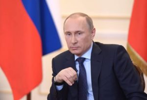 Putin recebe vacina Sputnik V