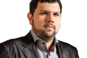 Moraes mantém Oswaldo Eustaquio na cadeia