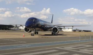 BNDES vai financiar R$ 3 bi para exportação de aviões pela Embraer