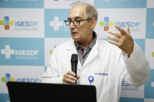‘A única arma contra a Covid-19 é a vacina’