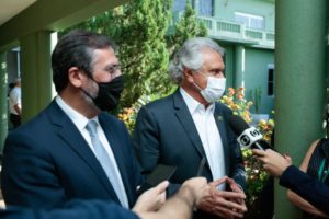 Parceria entre Governo de Goiás e Ministério Público pretende prevenir “fura-fila” em vacinação contra Covid-19