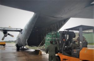FAB transporta 386 cilindros de oxigênio para atender pedido de governador Wilson Miranda