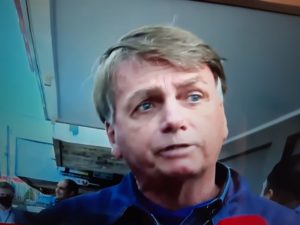 “Só tem uma vaga”, diz Bolsonaro sobre reforma ministerial