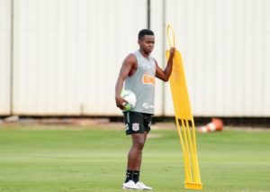 Entenda a situação do camisa 10 do Corinthians