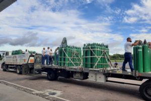 Fornecedora de oxigênio informa que demanda aumentou 15 vezes em Manaus. Confira nota da empresa