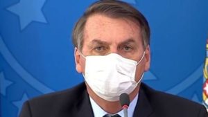 Bolsonaro quer spray contra Covid-19 de Israel
