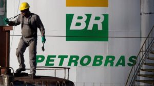Petrobras anuncia reajustes no preço da gasolina, do diesel e do GLP a partir desta terça-feira