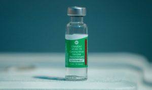 Estudo aponta eficácia de uma dose da Pfizer ou Moderna em quem já teve Covid