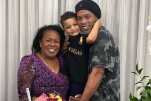 Mãe de Ronaldinho Gaúcho, dona Miguelina morre aos 71 anos vítima de Covid-19