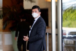 PT pede compartilhamento de mensagens da Lava Jato com Congresso