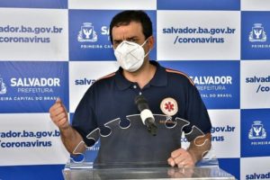 Bahia suspende vacinação da primeira dose