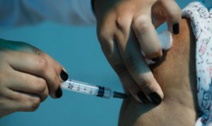 Distrital garante 15 mil viagens de graça para os postos de vacinação
