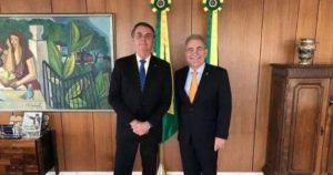 Novo ministro Marcelo Queiroga vai se reunir esta manhã com Pazuello