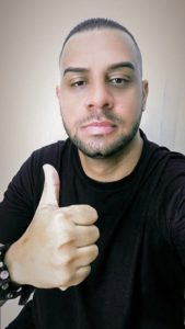 Paciente agradece profissionais da UPA de Samambaia pela cura da covid