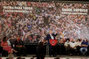 Lula ataca Bolsonaro e diz que país não tem governo