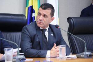 Lei de do deputado distrital  Martins Machado garante a Carteira de Identificação da Gestante