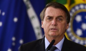 Em rede social, Bolsonaro avisa que salário mínimo será R$ 1.212 em 2022