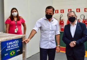 Butantan libera 5 milhões de doses para programa nacional de vacinação