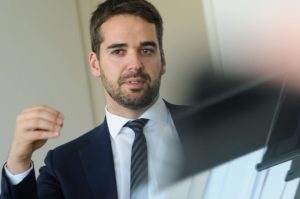 Eduardo Leite quer ser terceira via do centro para a presidência em 2022