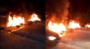 VIDEO: Moradores de Ubatuba bloqueiam rodovia e mandam turistas embora