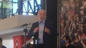 “Fui vítima da maior mentira jurídica contada em 500 anos de história”, diz Lula