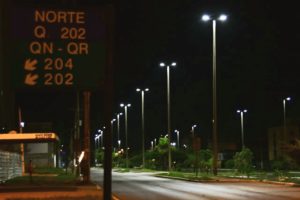 Muita Luz por todo lado, essa é a nova realidade em algumas avenidas de Samambaia
