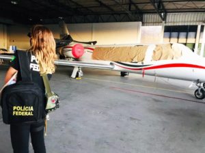 PF deflagra a Operação Flight Level para investigar esquema de transporte de drogas por meio da aviação geral