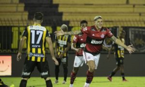 Carioca: Pedro marca três e Flamengo vence Volta Redonda