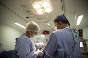 Retomadas cirurgias eletivas que não precisam de leito UTI de retaguarda