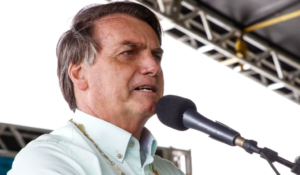 MP eleitoral pede multa a Bolsonaro por propaganda antecipada
