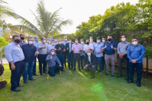 Em Jaraguá, Caiado se reúne com 17 prefeitos da região do Vale do São Patrício