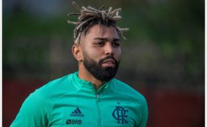 Gabi desfalca Fla contra Palmeiras